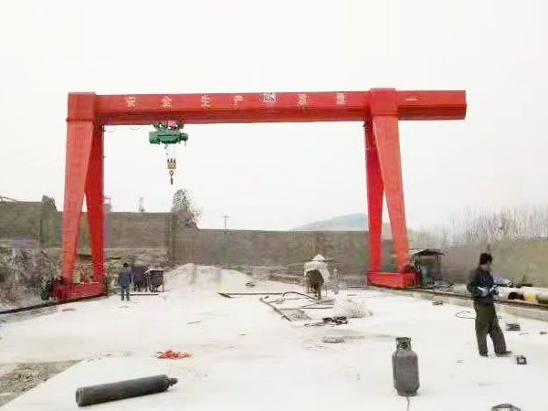 門式起重機(jī)是怎么工作的？